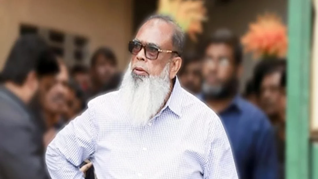 বিএনপির বাণিজ্য বিষয়ক সম্পাদক ও ঢাকা-৪ আসনের সাবেক এমপি সালাউদ্দিন আহমেদ কারাগারে হার্ট অ্যাটাক করেছেন।