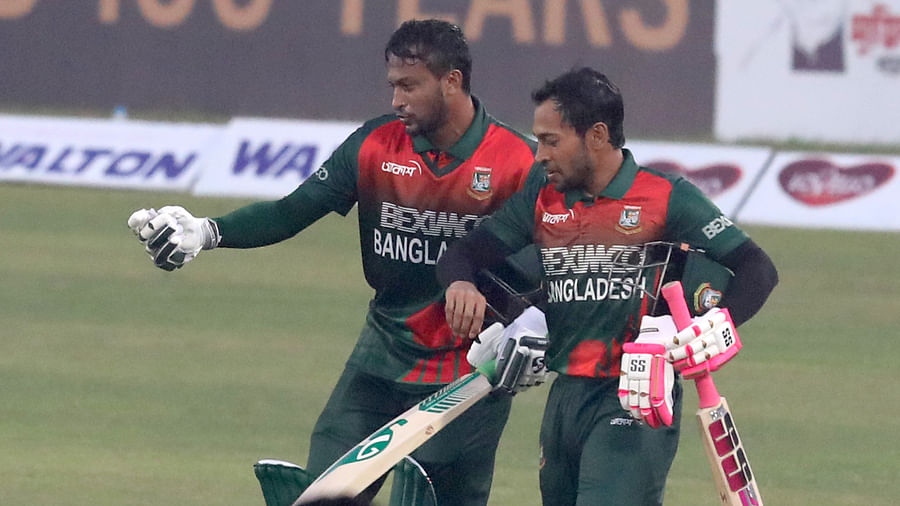 বিজ্ঞাপন 